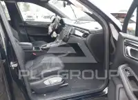 2018 Porsche MACAN photo