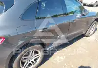 2018 Porsche MACAN photo