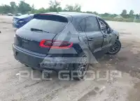 2018 Porsche MACAN photo
