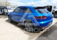2018 Porsche MACAN photo