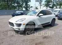 2018 Porsche MACAN photo