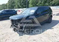 2018 Land Rover Discovery photo