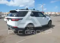 2018 Land Rover Discovery photo