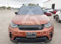 2018 Land Rover Discovery photo