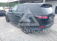 2018 Land Rover Discovery photo