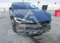 2018 Tesla  фото