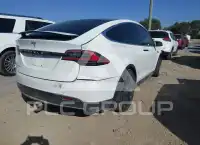 2018 Tesla Model X фото