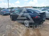 2018 Tesla Model X фото