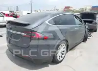 2018 Tesla Model X фото