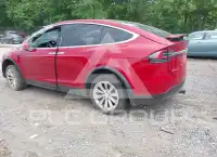 2018 Tesla Model X фото