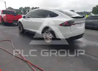 2018 Tesla Model X фото