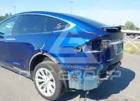 2018 Tesla Model X photo