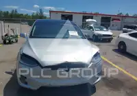 2018 Tesla Model X photo