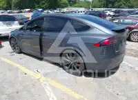 2018 Tesla Model X фото