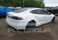 2018 Tesla Model S фото