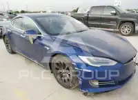 2018 Tesla Model S фото