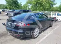 2018 Tesla Model S photo