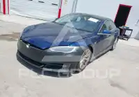 2018 Tesla Model S photo