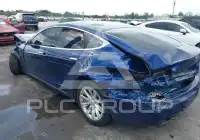 2018 Tesla Model S фото