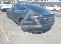 2018 Tesla Model S photo