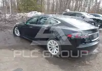 2018 Tesla Model S фото