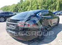 2018 Tesla Model S фото