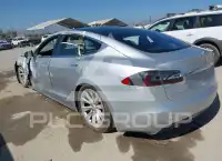 2018 Tesla Model S фото