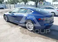 2018 Tesla Model S фото