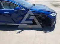 2018 Tesla Model S фото