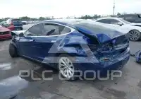 2018 Tesla Model S фото