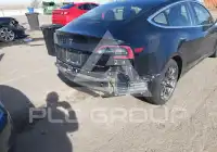 2018 Tesla Model 3 фото