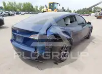 2018 Tesla Model 3 фото