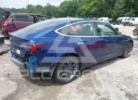 2018 Tesla Model 3 фото