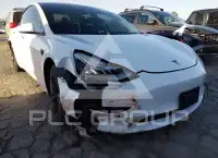 2018 Tesla Model 3 фото