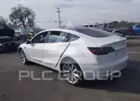 2018 Tesla Model 3 фото