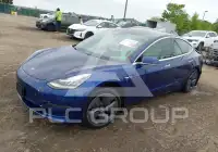 2018 Tesla Model 3 photo