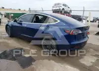 2018 Tesla Model 3 фото