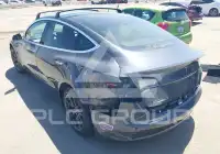 2018 Tesla Model 3 photo