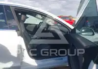 2018 Tesla Model 3 фото