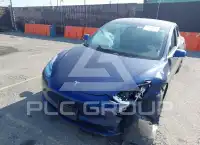 2018 Tesla Model 3 фото
