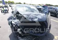 2018 Tesla Model 3 фото
