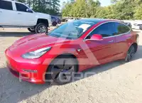 2018 Tesla Model 3 фото