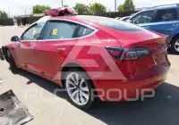 2018 Tesla Model 3 photo