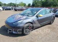 2018 Tesla Model 3 фото