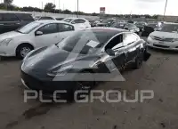 2018 Tesla Model 3 фото