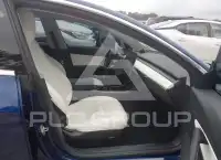 2018 Tesla Model 3 фото