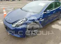2018 Tesla Model 3 фото