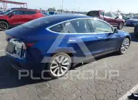 2018 Tesla Model 3 фото