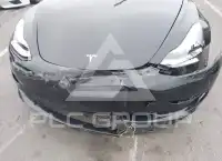 2018 Tesla Model 3 фото
