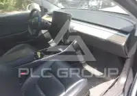 2018 Tesla Model 3 фото